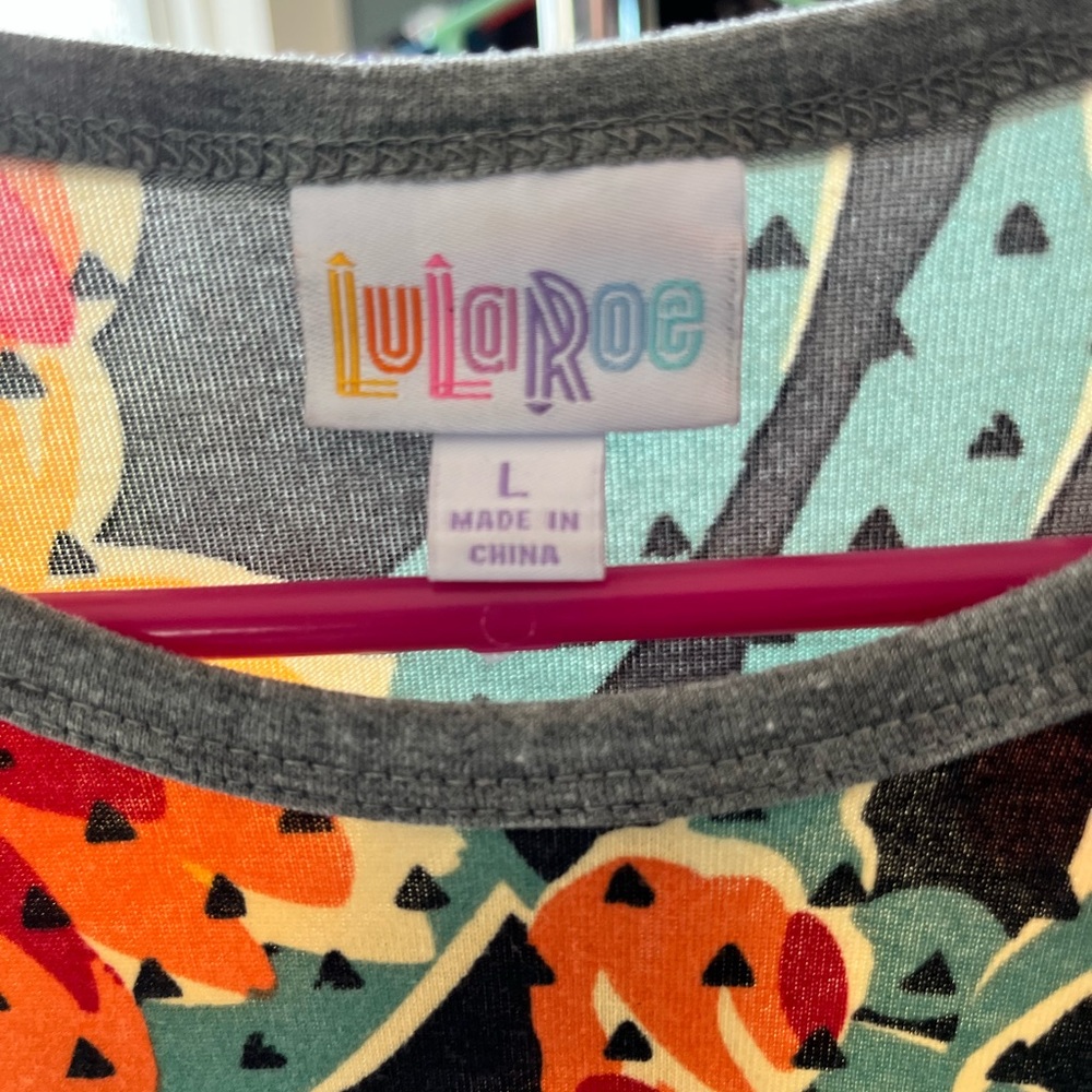 Lularoe Randy - Picture 2 of 3